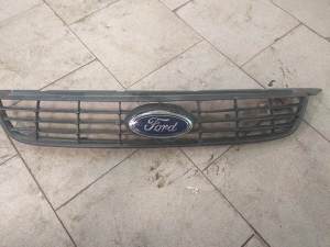 Ford Focus II 2005-2011 - Решетка радиатора 