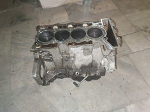 Пежо 308 2007-2014 - Блок двигателя 
